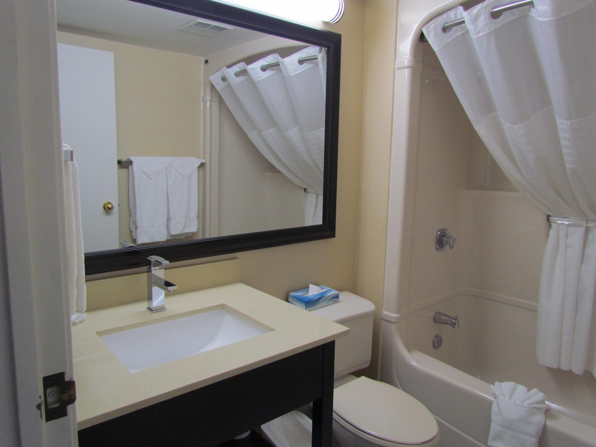 Comfort Inn Trois-Rivieres Exterior photo